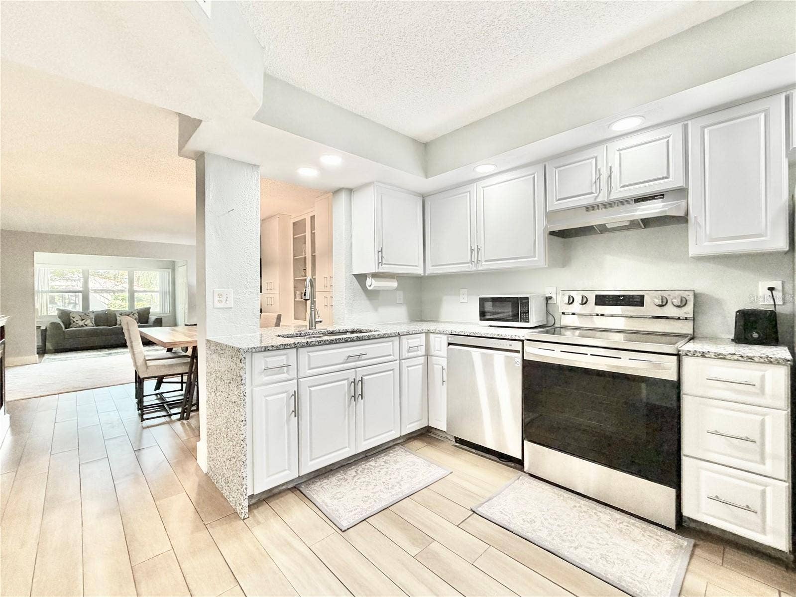1241 S MARTIN LUTHER KING JUNIOR AVENUE, #B102, Clearwater, FL 33756 1241 S MARTIN LUTHER KING JUNIOR AVENUE, #B102, Clearwater, FL 33756
