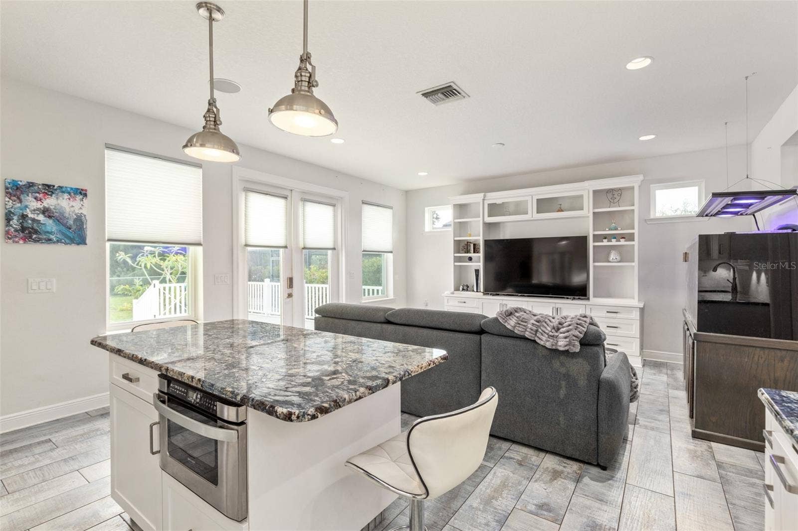 6914 S WALL STREET, Tampa, FL 33616