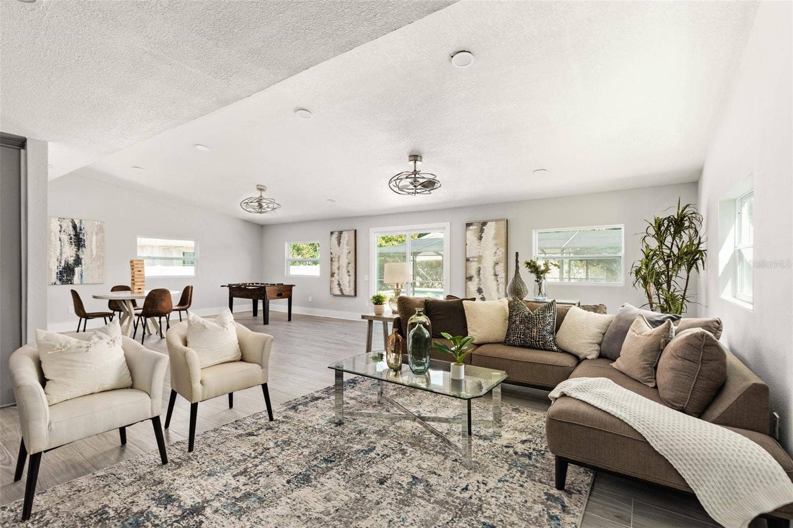 6914 S WALL STREET, Tampa, FL 33616