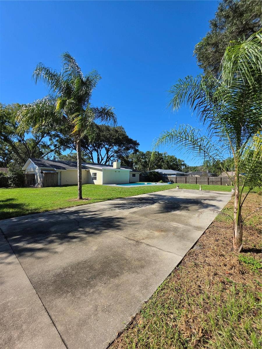17001 MELBA LANE, Lutz, FL 33549
