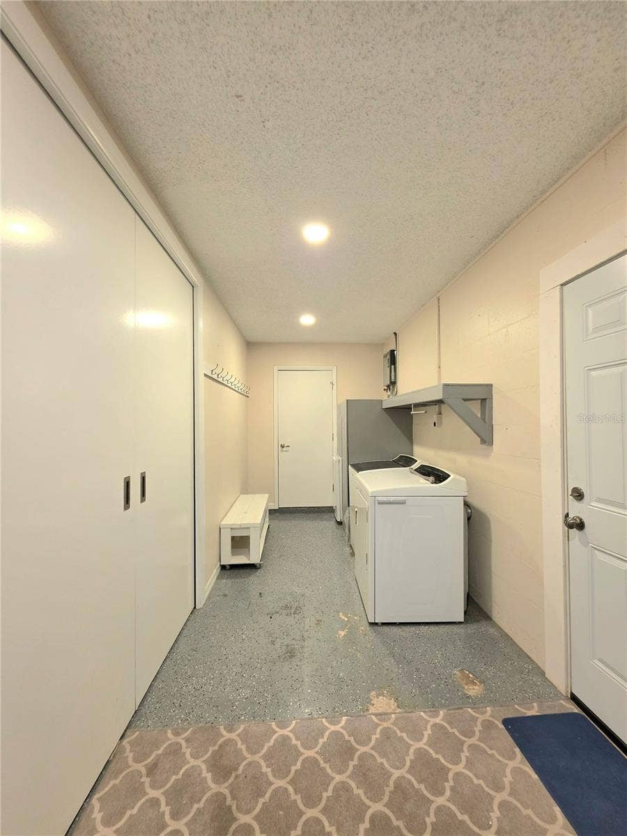 17001 MELBA LANE, Lutz, FL 33549