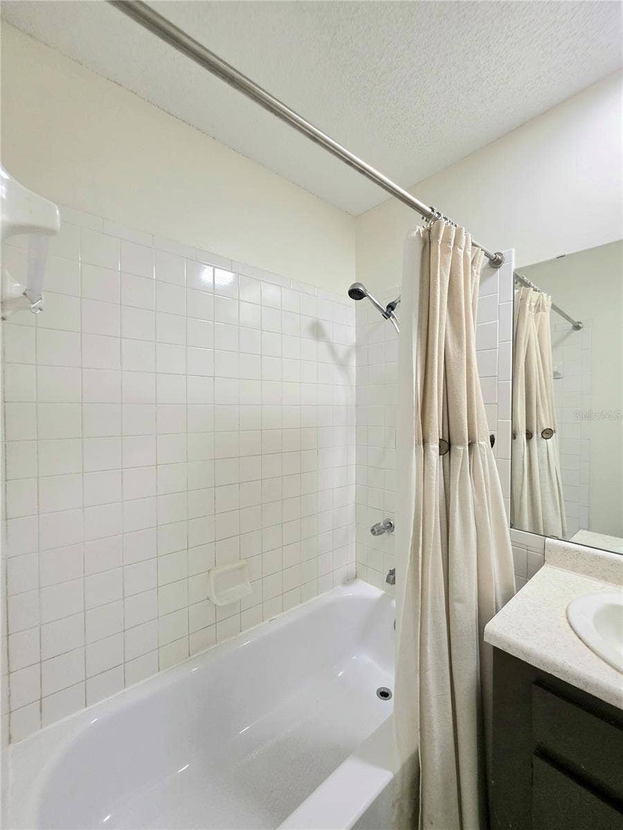 17001 MELBA LANE, Lutz, FL 33549