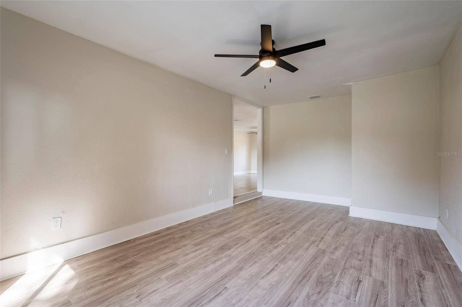 11641 129TH AVENUE, Seminole, FL 33778 11641 129TH AVENUE, Seminole, FL 33778