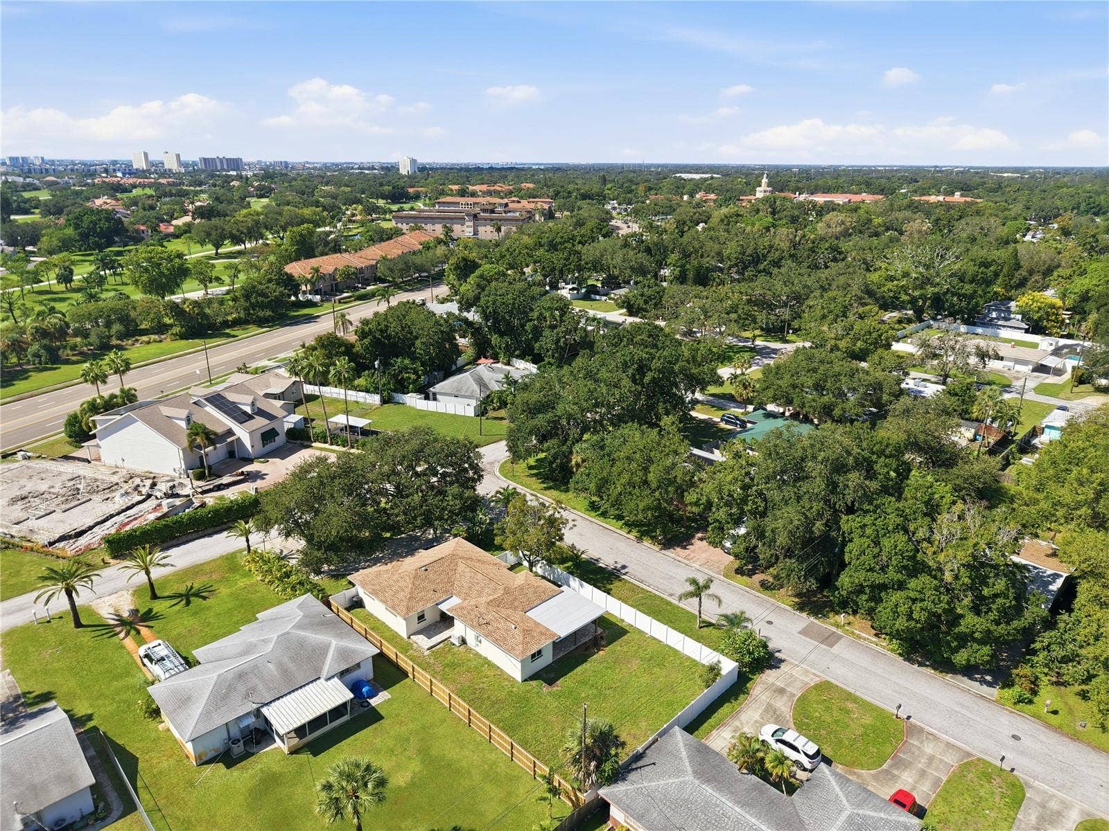 1900 60TH STREET S, Gulfport, FL 33707