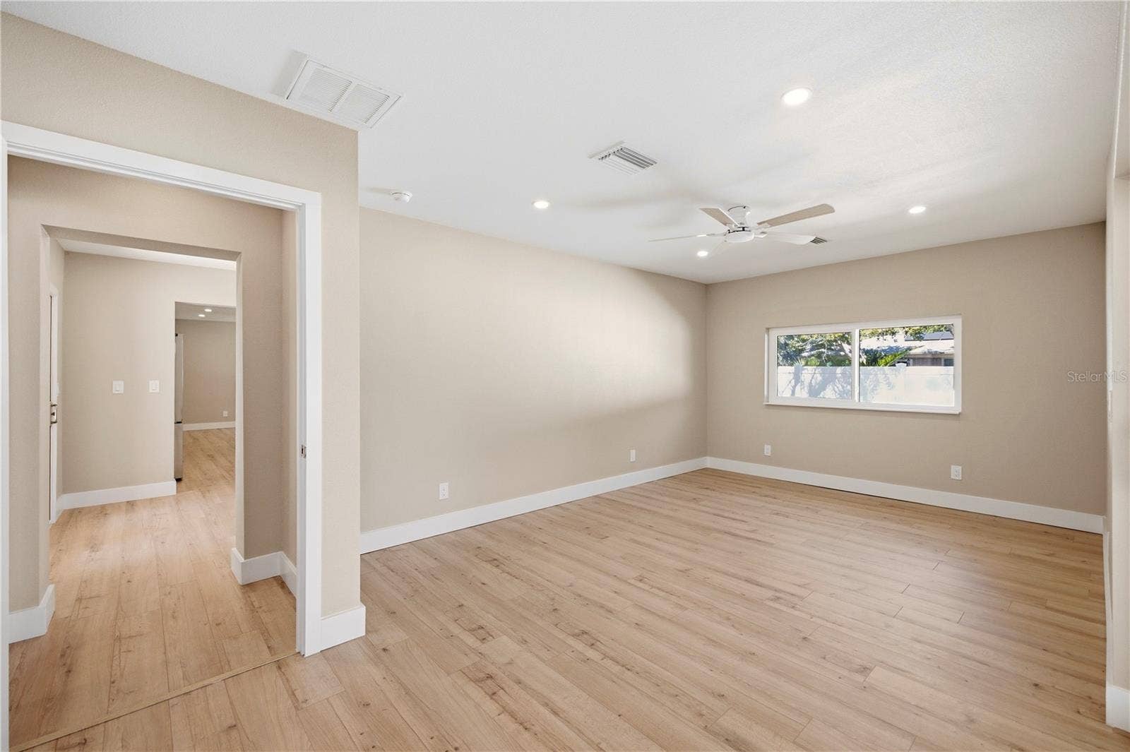 1900 60TH STREET S, Gulfport, FL 33707