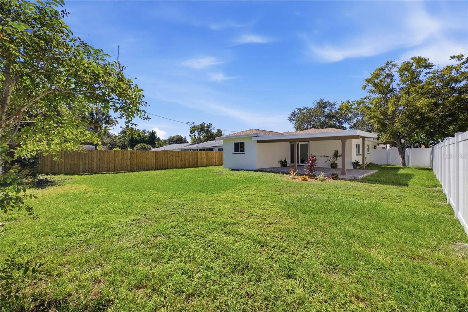 1900 60TH STREET S, Gulfport, FL 33707