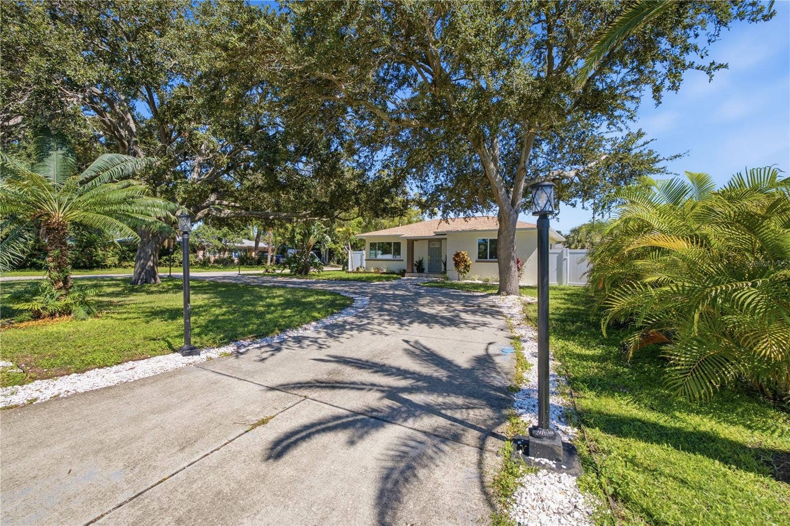 1900 60TH STREET S, Gulfport, FL 33707
