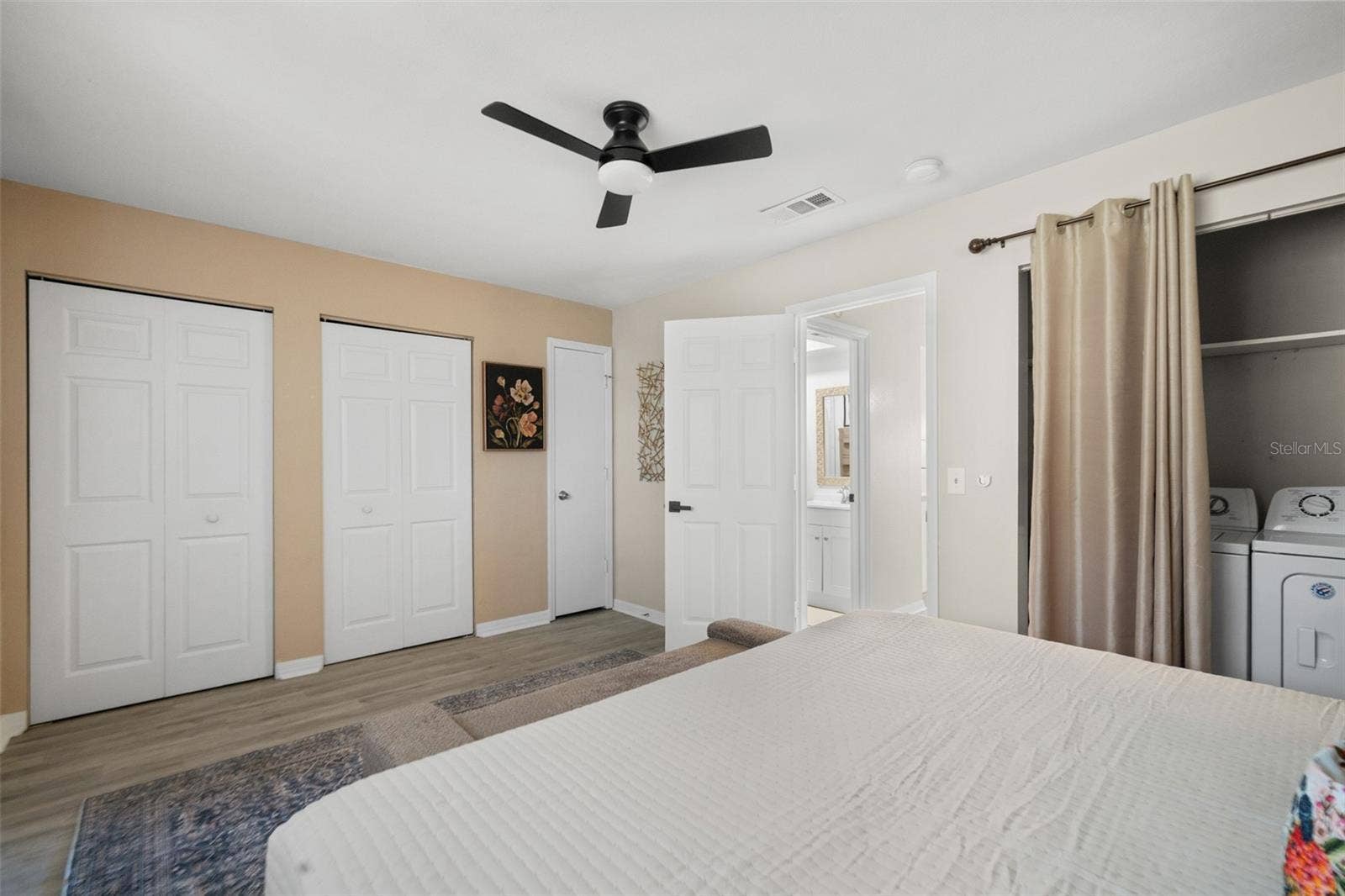 205 S GLENDALE DRIVE, #B, Brandon, FL 33511
