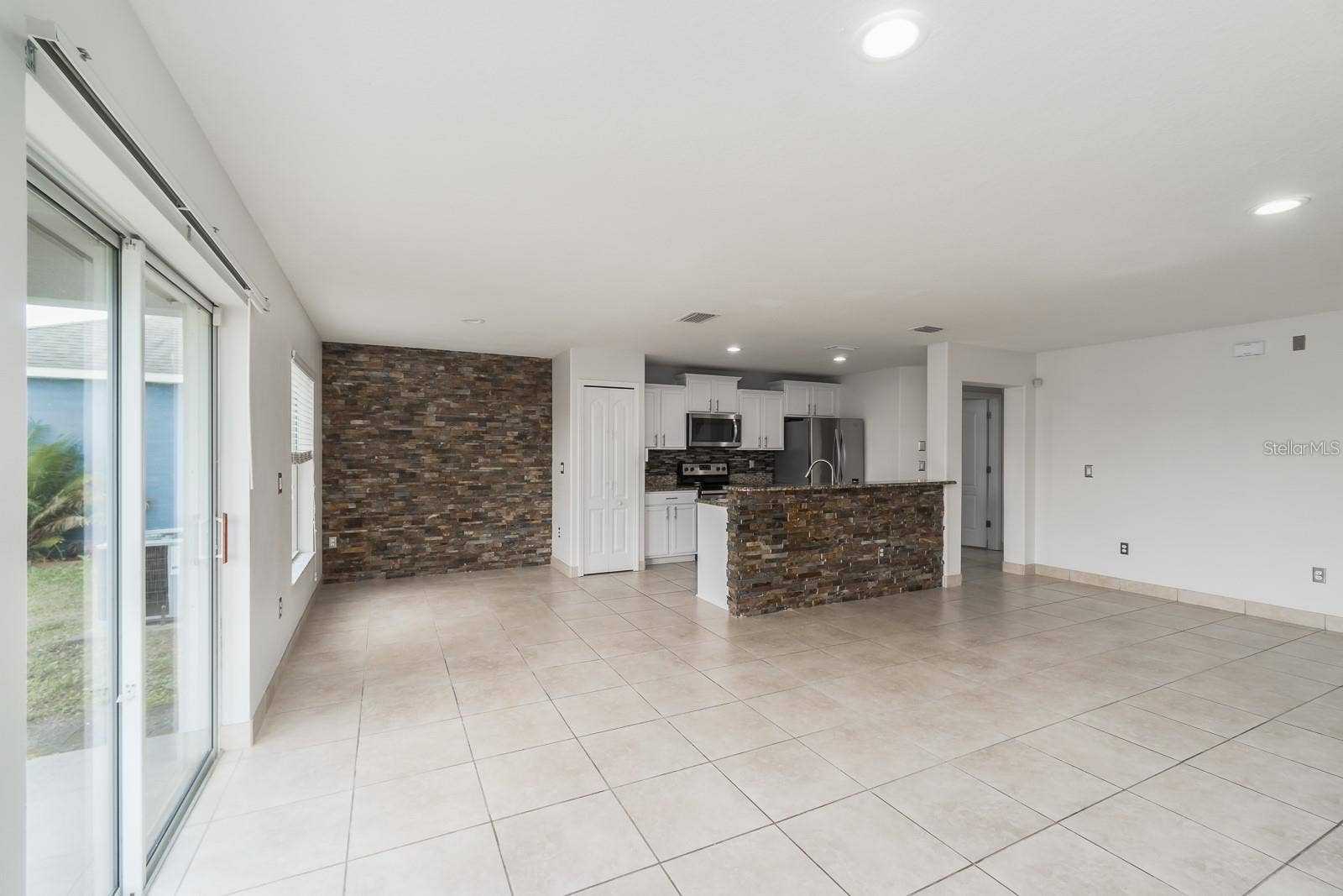 7704 MAROON PEAK DRIVE, Ruskin, FL 33573