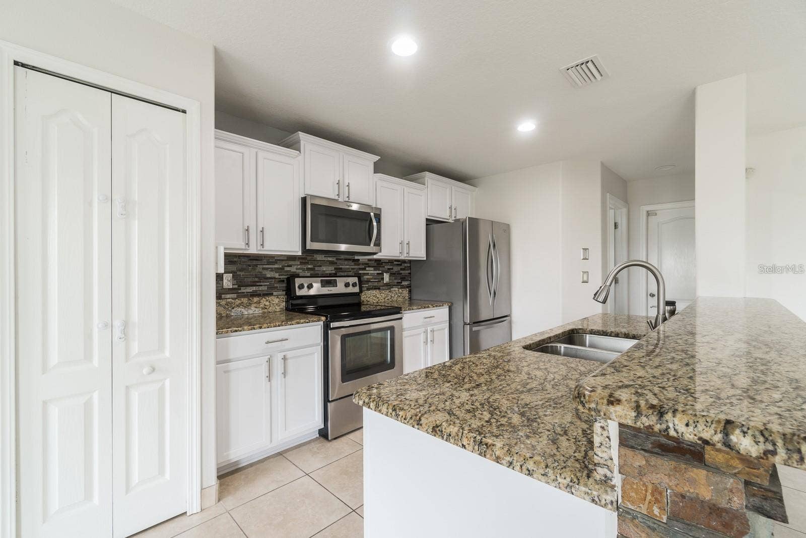 7704 MAROON PEAK DRIVE, Ruskin, FL 33573