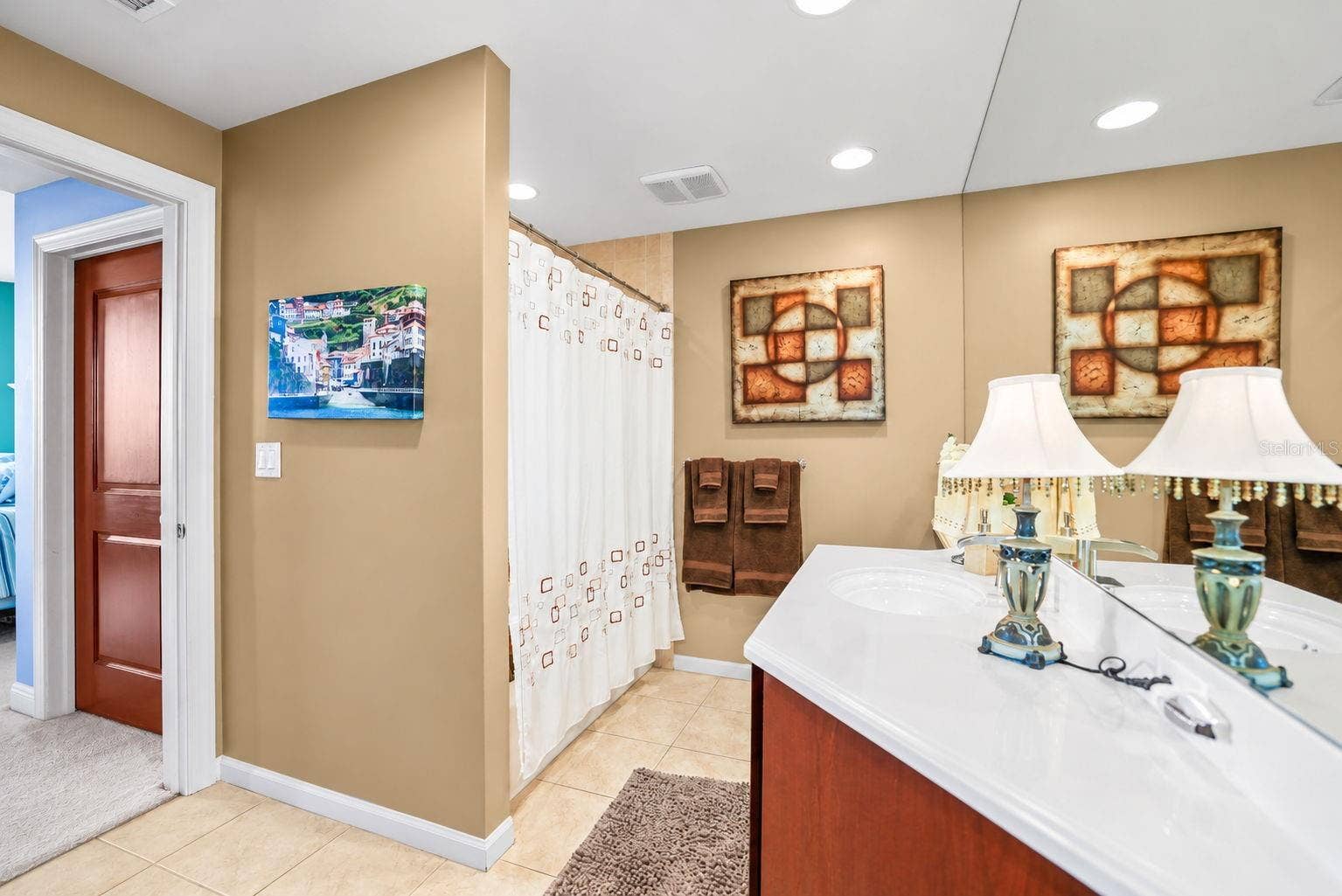 5823 BOWEN DANIEL DRIVE, #704, Tampa, FL 33616 Primary Bath