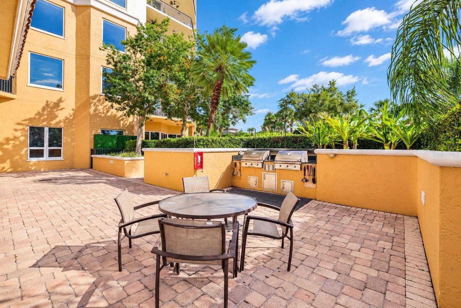 5823 BOWEN DANIEL DRIVE, #704, Tampa, FL 33616 Community Pool Area