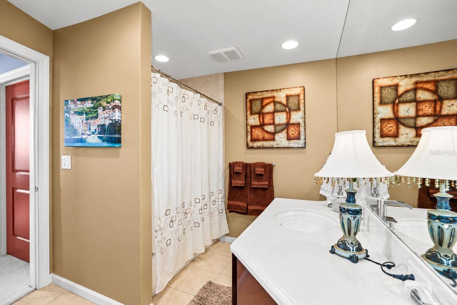 5823 BOWEN DANIEL DRIVE, #704, Tampa, FL 33616 Bath 2