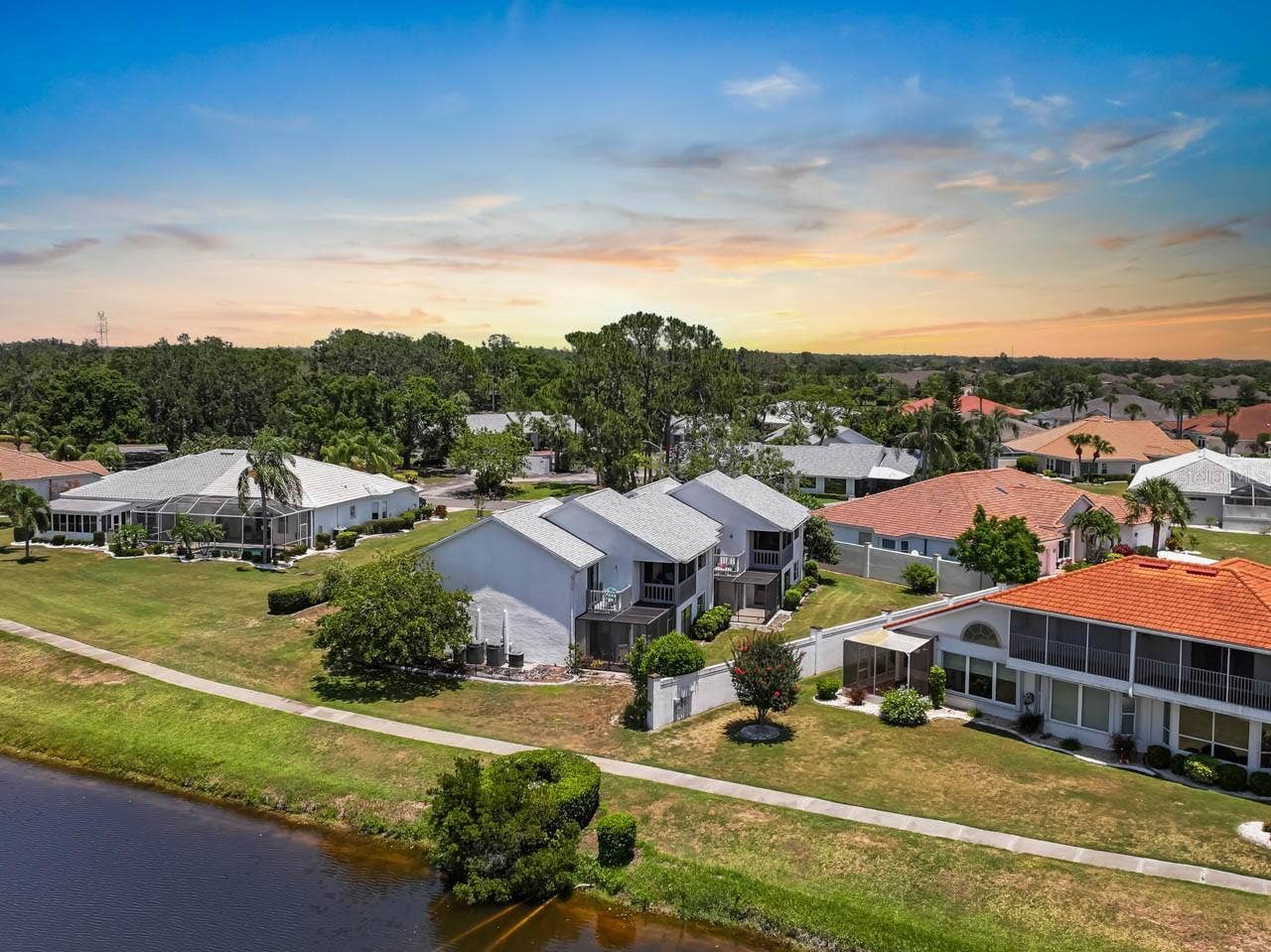 609 LIVELY DRIVE, #B, Sun City Center, FL 33573 609 LIVELY DRIVE, #B, Sun City Center, FL 33573