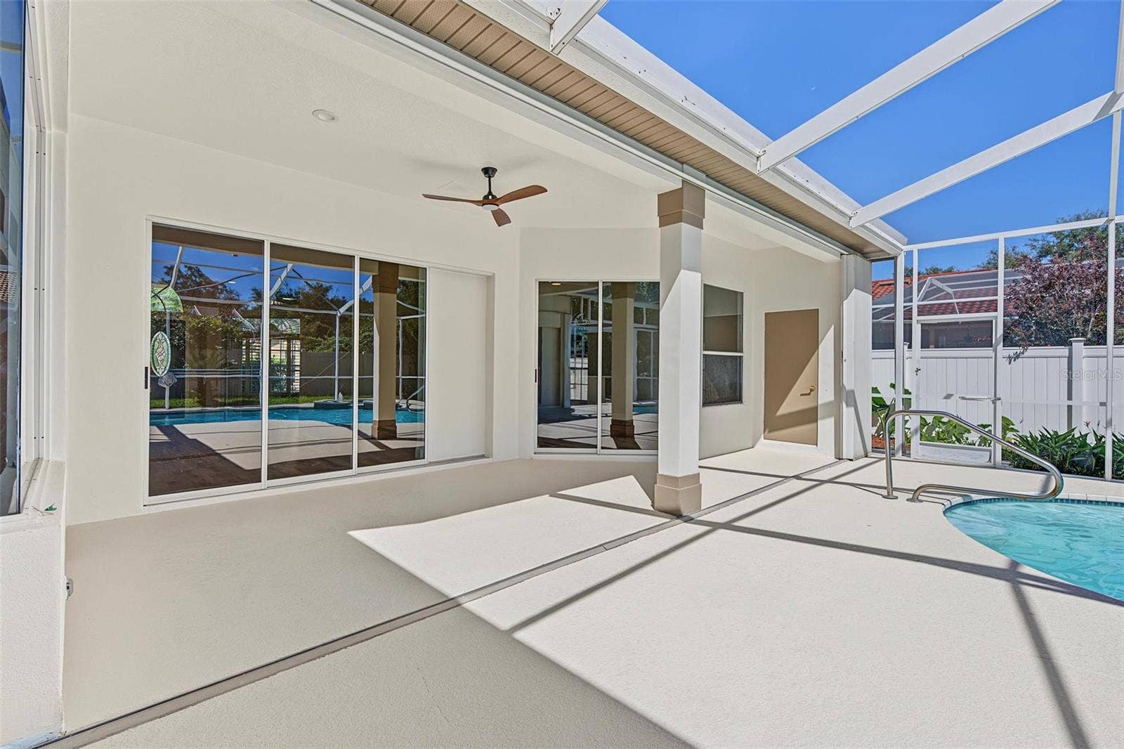 4878 SHERBROOK DRIVE, Oldsmar, FL 34677 4878 SHERBROOK DRIVE, Oldsmar, FL 34677