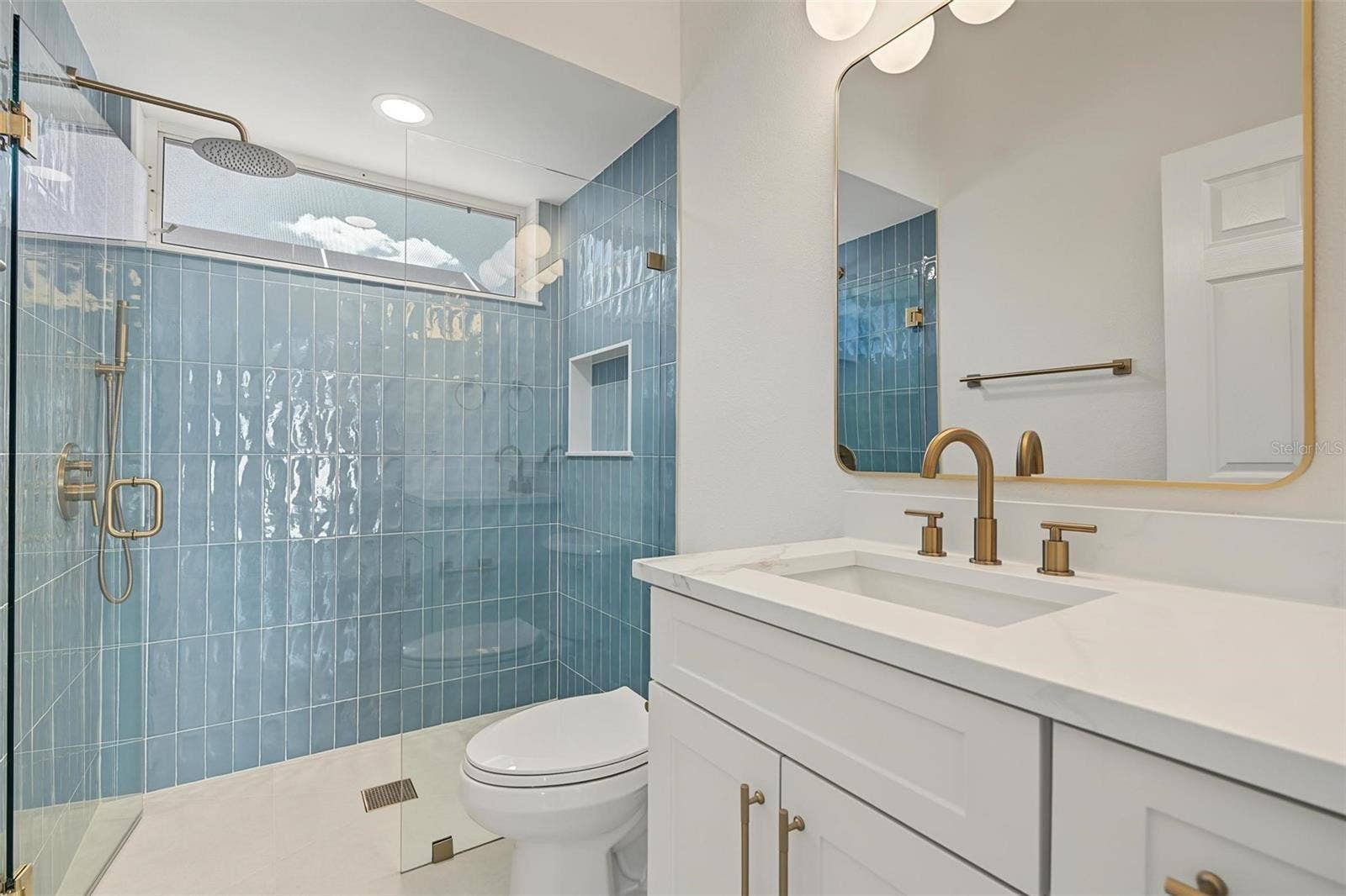 4878 SHERBROOK DRIVE, Oldsmar, FL 34677 4878 SHERBROOK DRIVE, Oldsmar, FL 34677