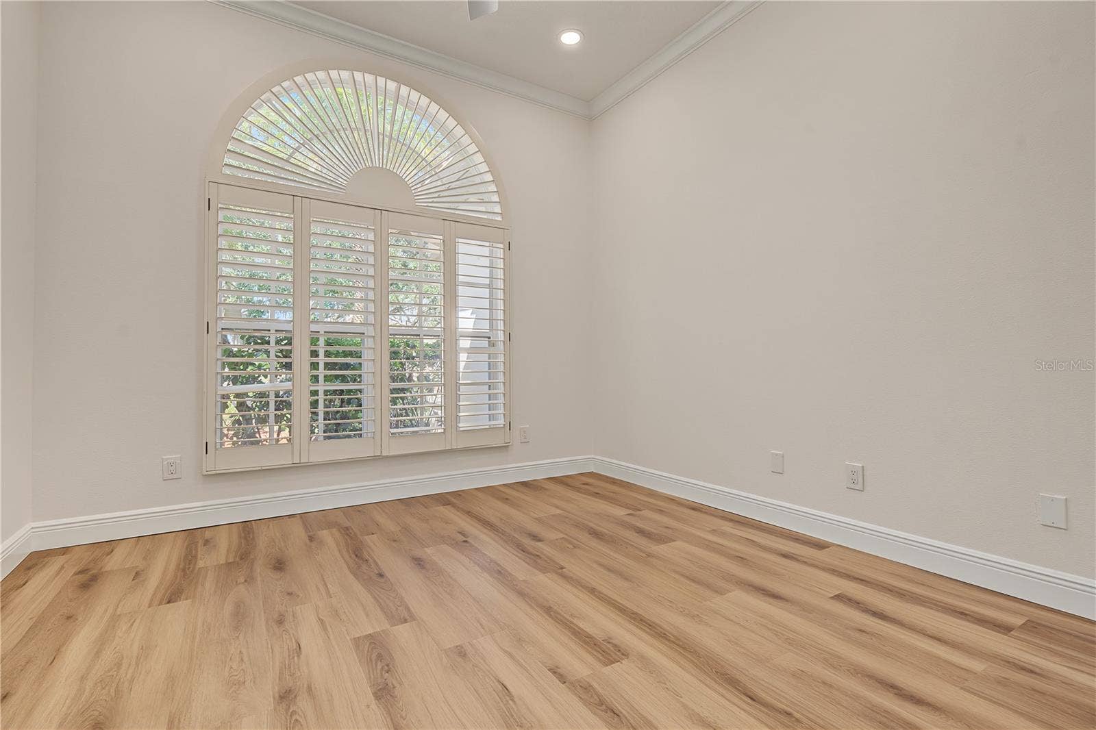 4878 SHERBROOK DRIVE, Oldsmar, FL 34677 4878 SHERBROOK DRIVE, Oldsmar, FL 34677