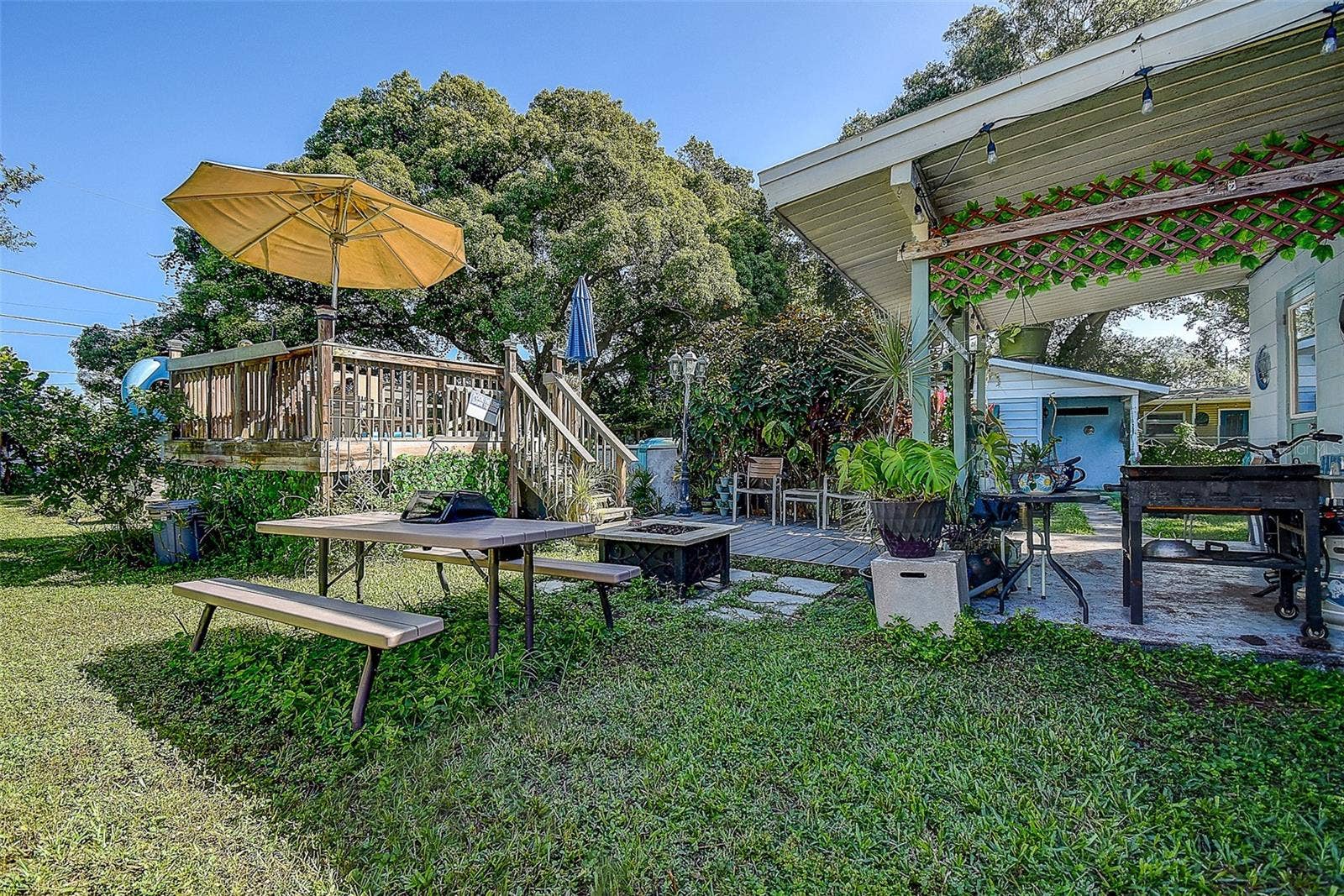 498 STREMMA ROAD, Largo, FL 33770 Patio and Deck