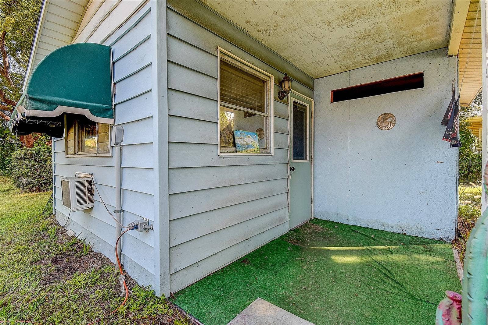 498 STREMMA ROAD, Largo, FL 33770 Cottage with 1 bedroom/living area and framed in bath with plumbing (needs finishing)