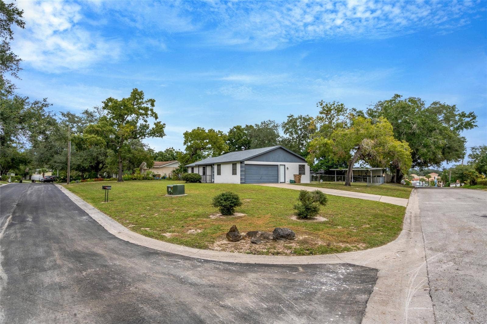 8605 GRANDVIEW DRIVE, Temple Terrace, FL 33617 8605 GRANDVIEW DRIVE, Temple Terrace, FL 33617