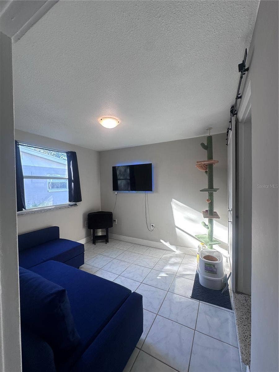 4762 54TH AVENUE N, St Petersburg, FL 33714 4762 54TH AVENUE N, St Petersburg, FL 33714