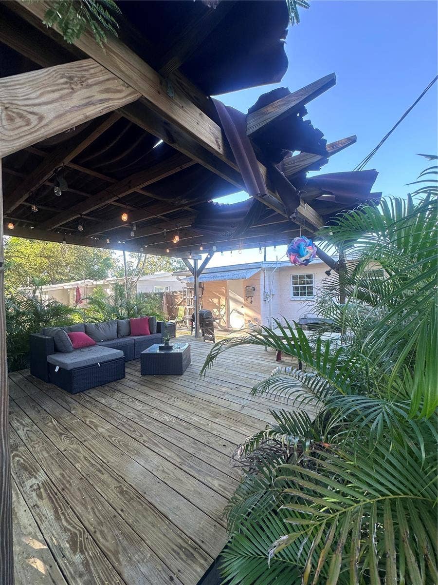 4762 54TH AVENUE N, St Petersburg, FL 33714 4762 54TH AVENUE N, St Petersburg, FL 33714