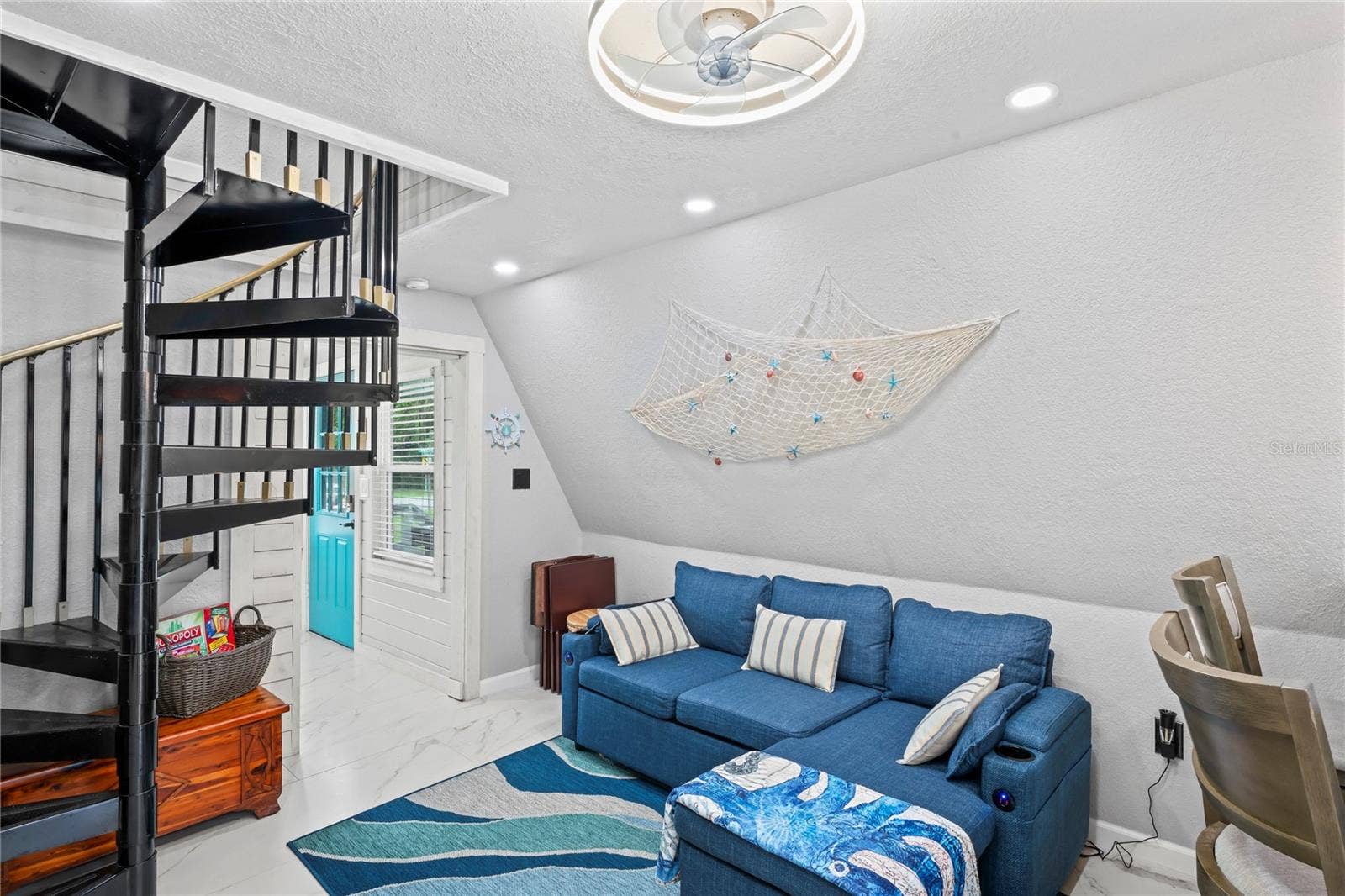 10615 E GOBBLER DRIVE, Floral City, FL 34436 LIVING ROOM