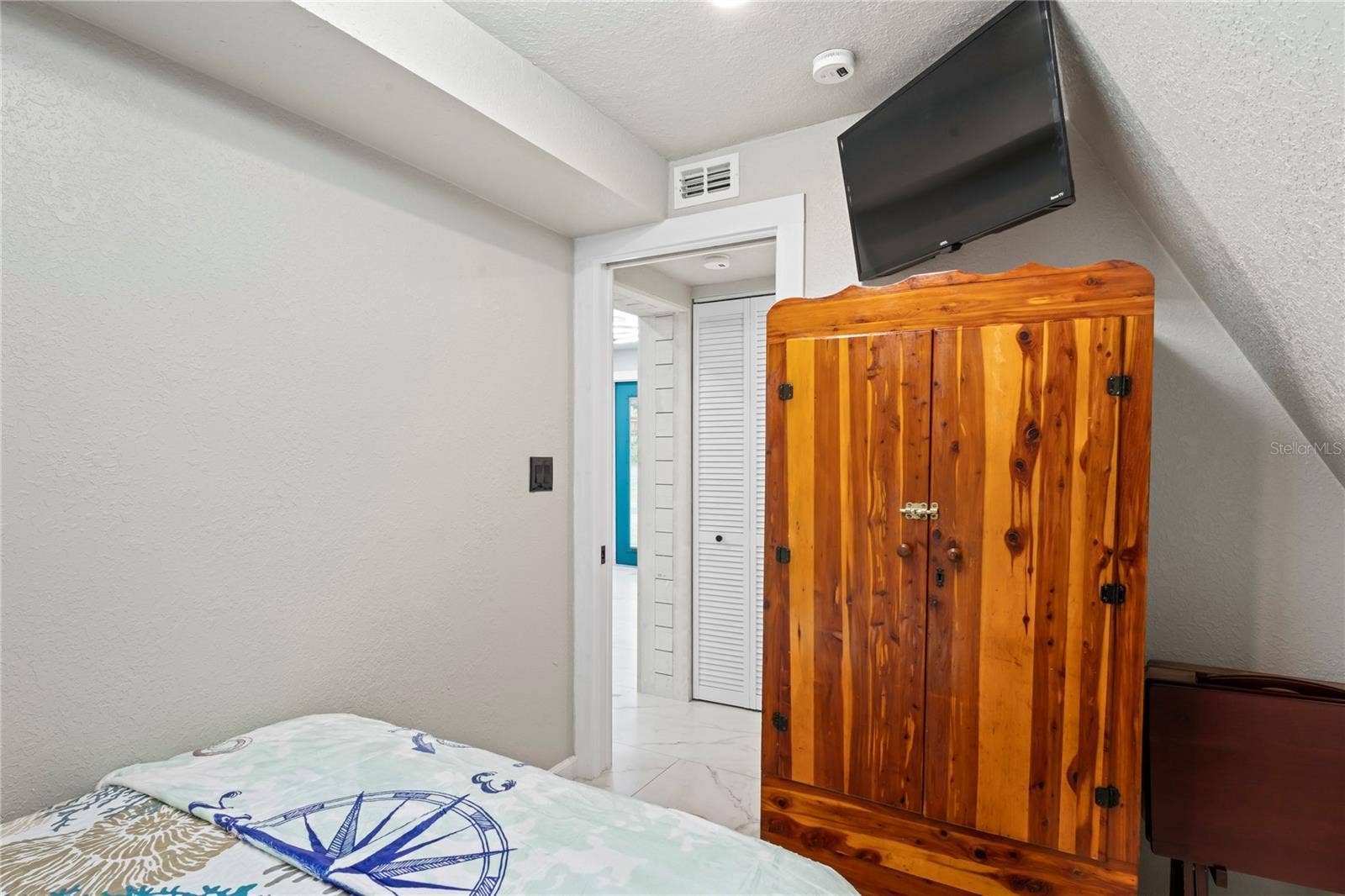 10615 E GOBBLER DRIVE, Floral City, FL 34436 DWN STAIRS BED