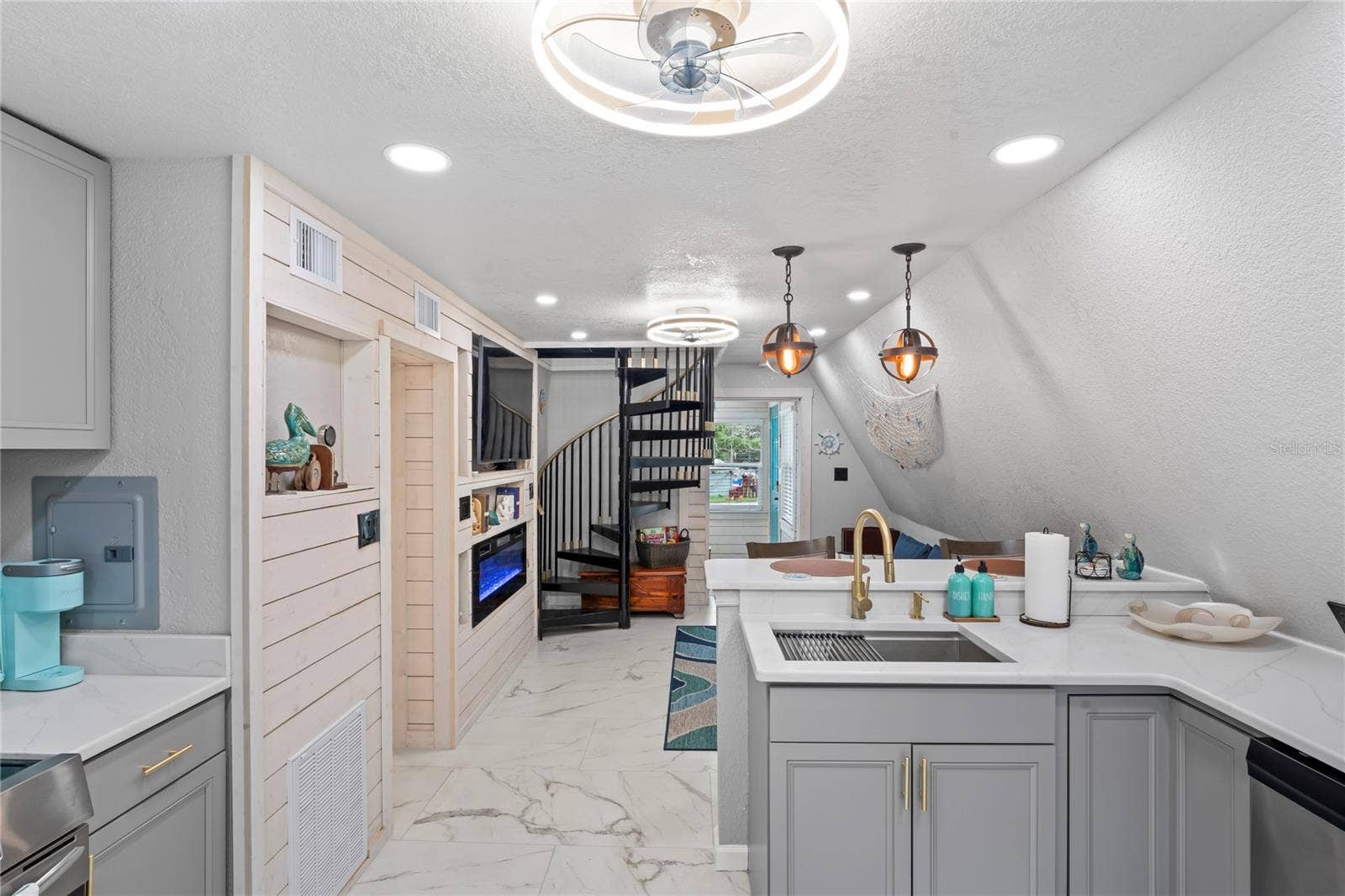 10615 E GOBBLER DRIVE, Floral City, FL 34436 KITCHEN