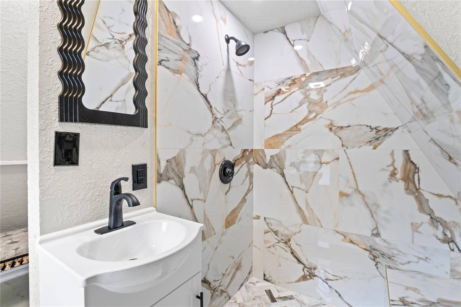 10615 E GOBBLER DRIVE, Floral City, FL 34436 UPSTAIRS BATH