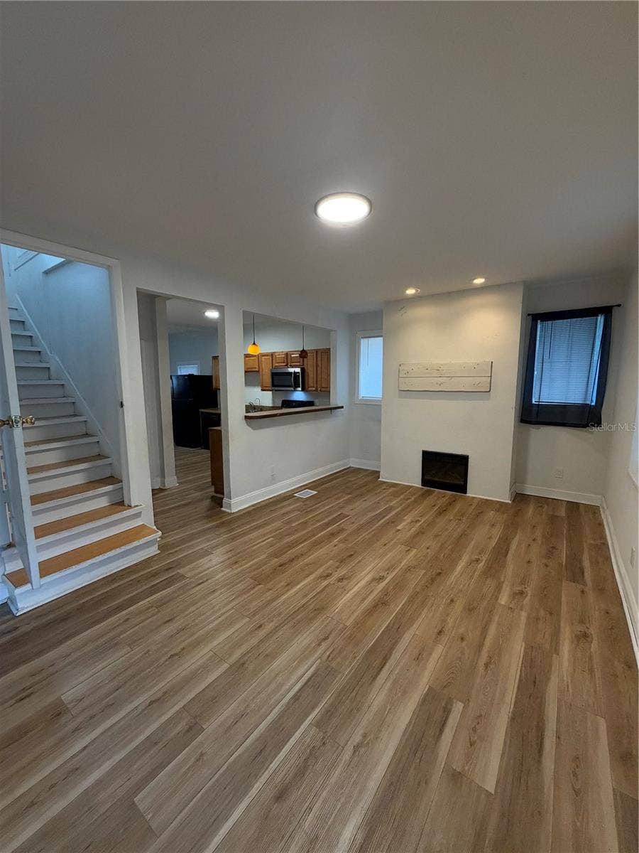 511 E HUGH STREET, Tampa, FL 33603 511 E HUGH STREET, Tampa, FL 33603