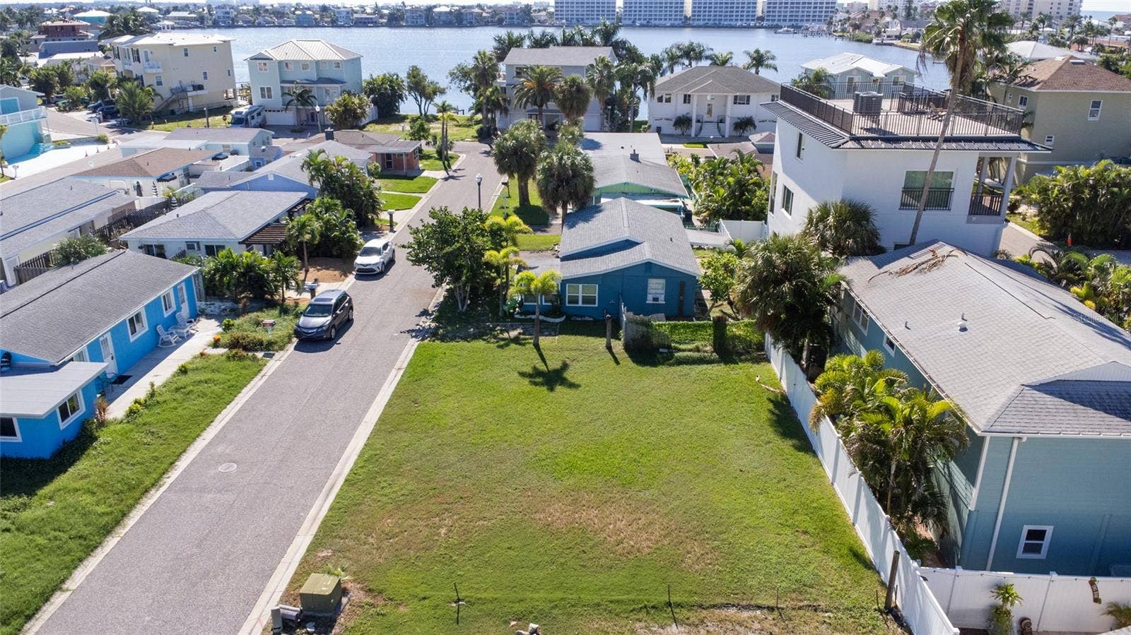 18018 4TH STREET E, Redington Shores, FL 33708 18018 4TH STREET E, Redington Shores, FL 33708