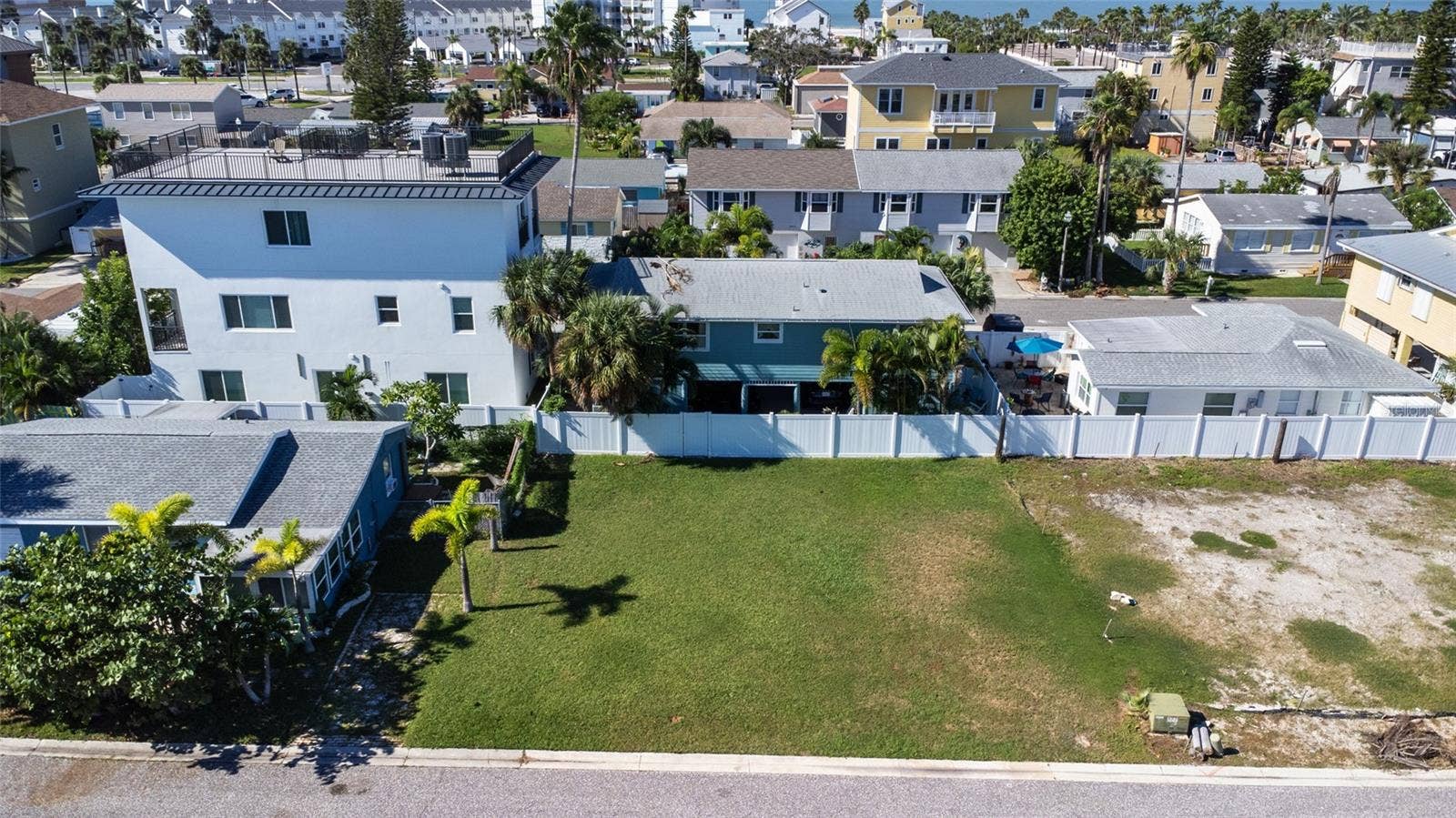 18018 4TH STREET E, Redington Shores, FL 33708 18018 4TH STREET E, Redington Shores, FL 33708