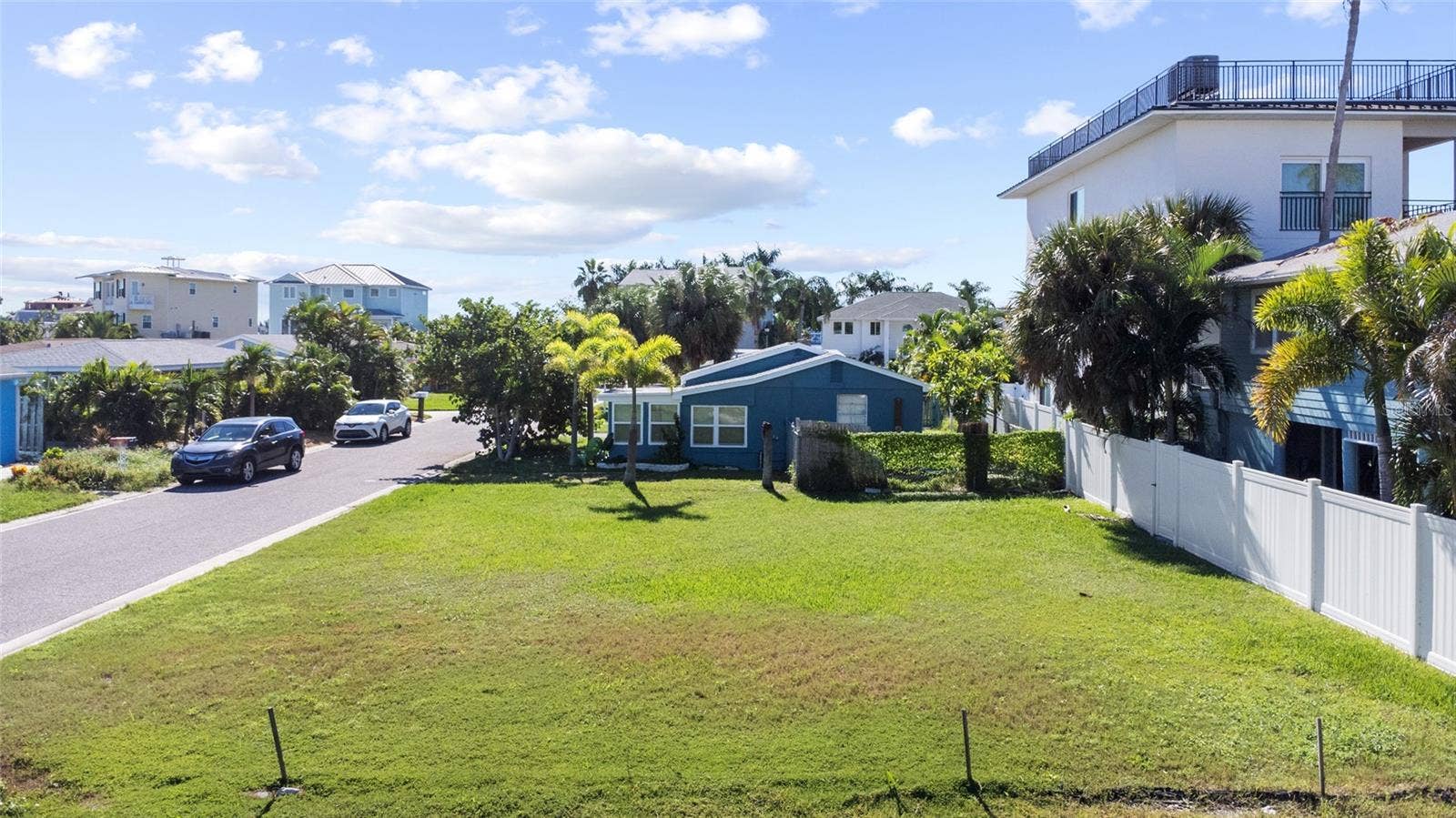 18018 4TH STREET E, Redington Shores, FL 33708 18018 4TH STREET E, Redington Shores, FL 33708