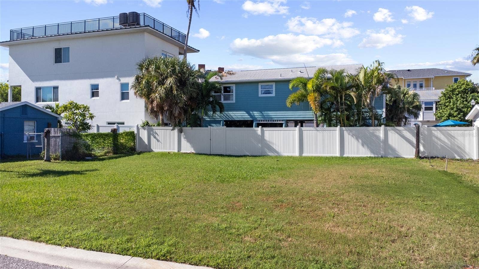 18018 4TH STREET E, Redington Shores, FL 33708 18018 4TH STREET E, Redington Shores, FL 33708