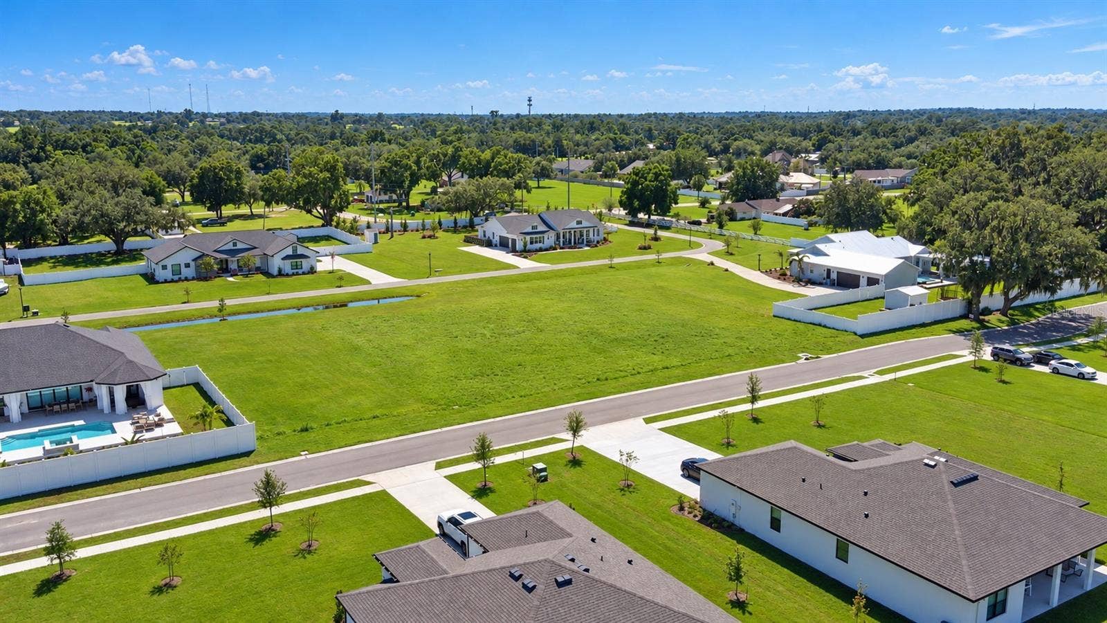 13530 GRAND BLOSSOM COURT, Dover, FL 33527