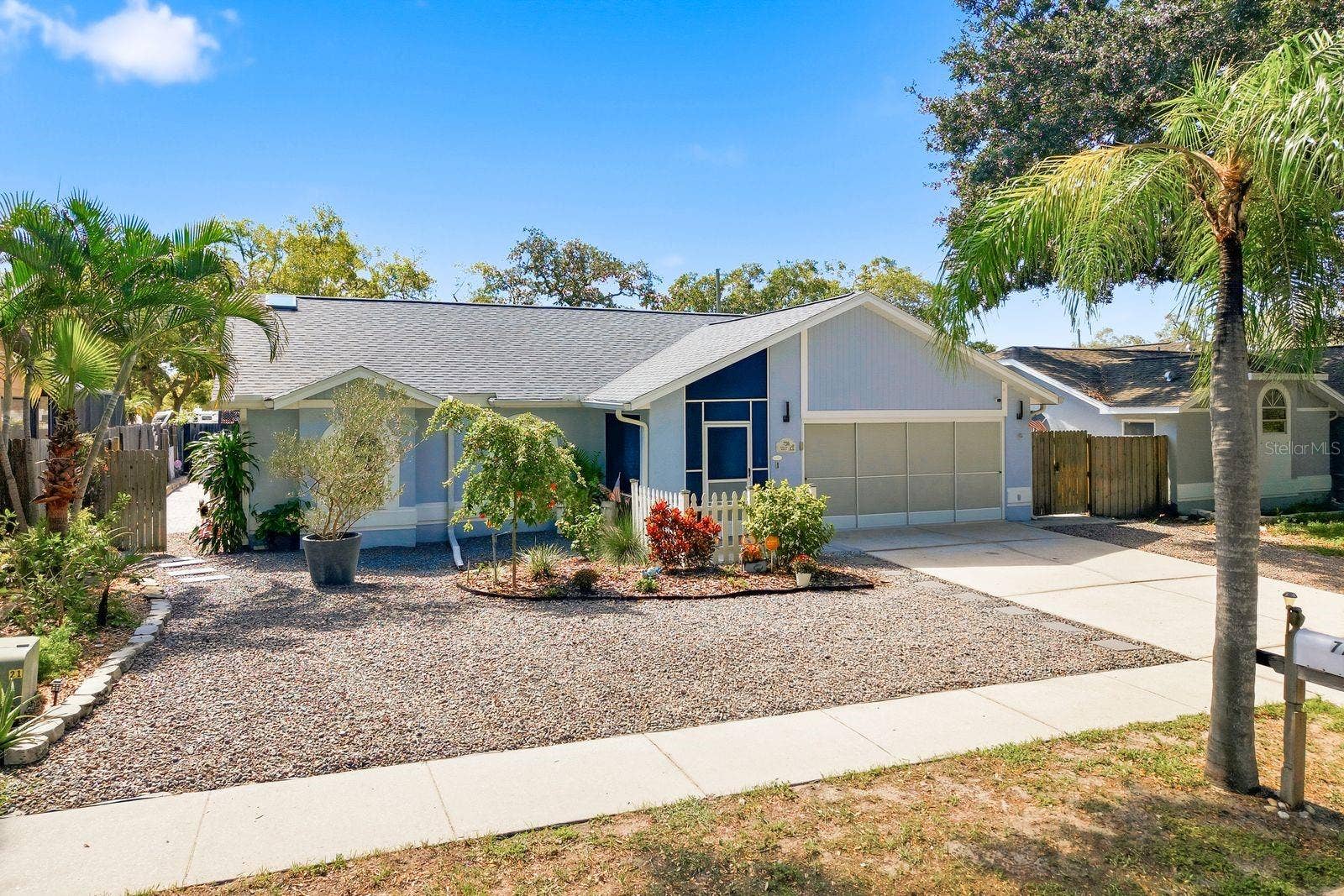 726 CRYSTAL DRIVE, Palm Harbor, FL 34683 726 CRYSTAL DRIVE, Palm Harbor, FL 34683