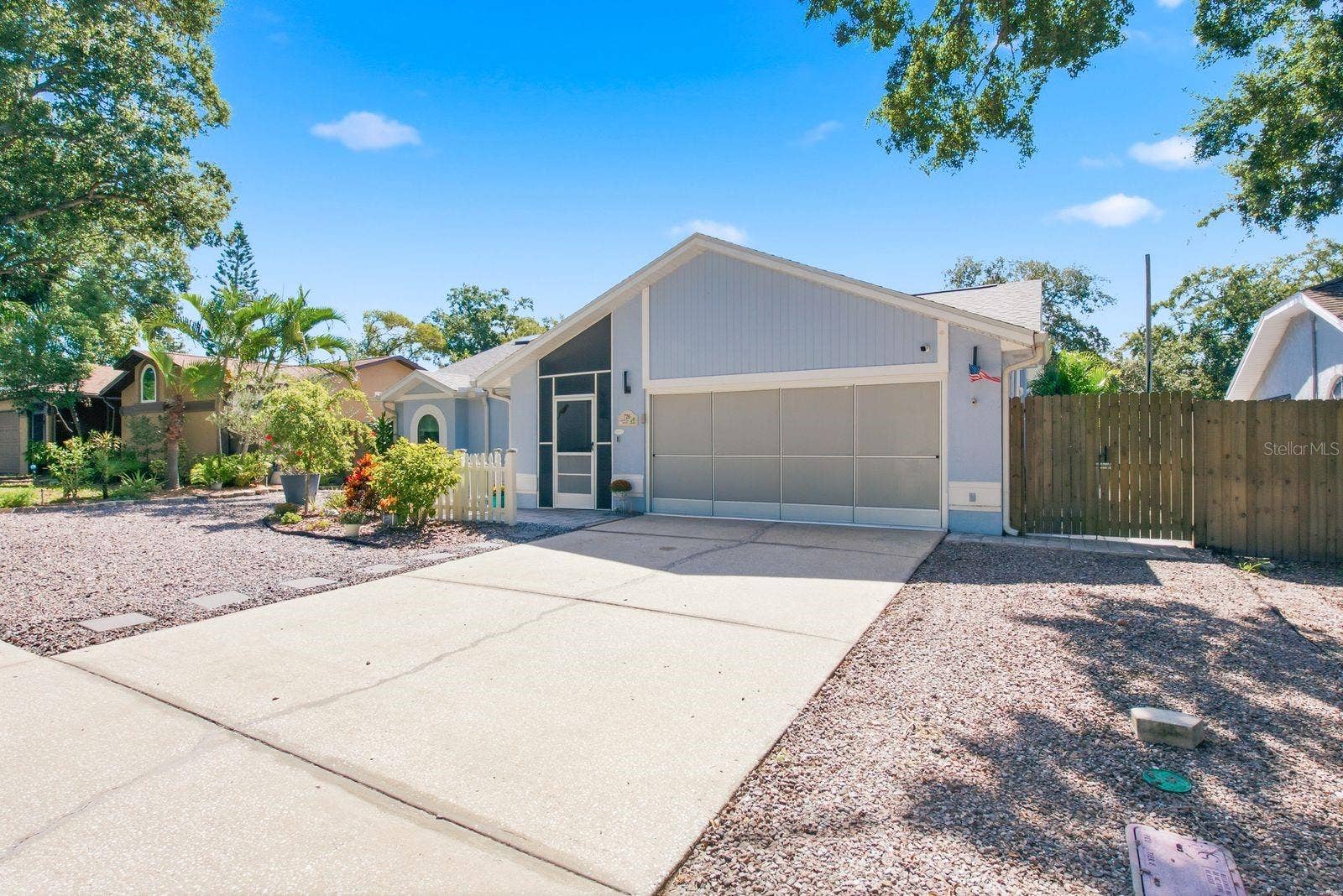 726 CRYSTAL DRIVE, Palm Harbor, FL 34683 726 CRYSTAL DRIVE, Palm Harbor, FL 34683