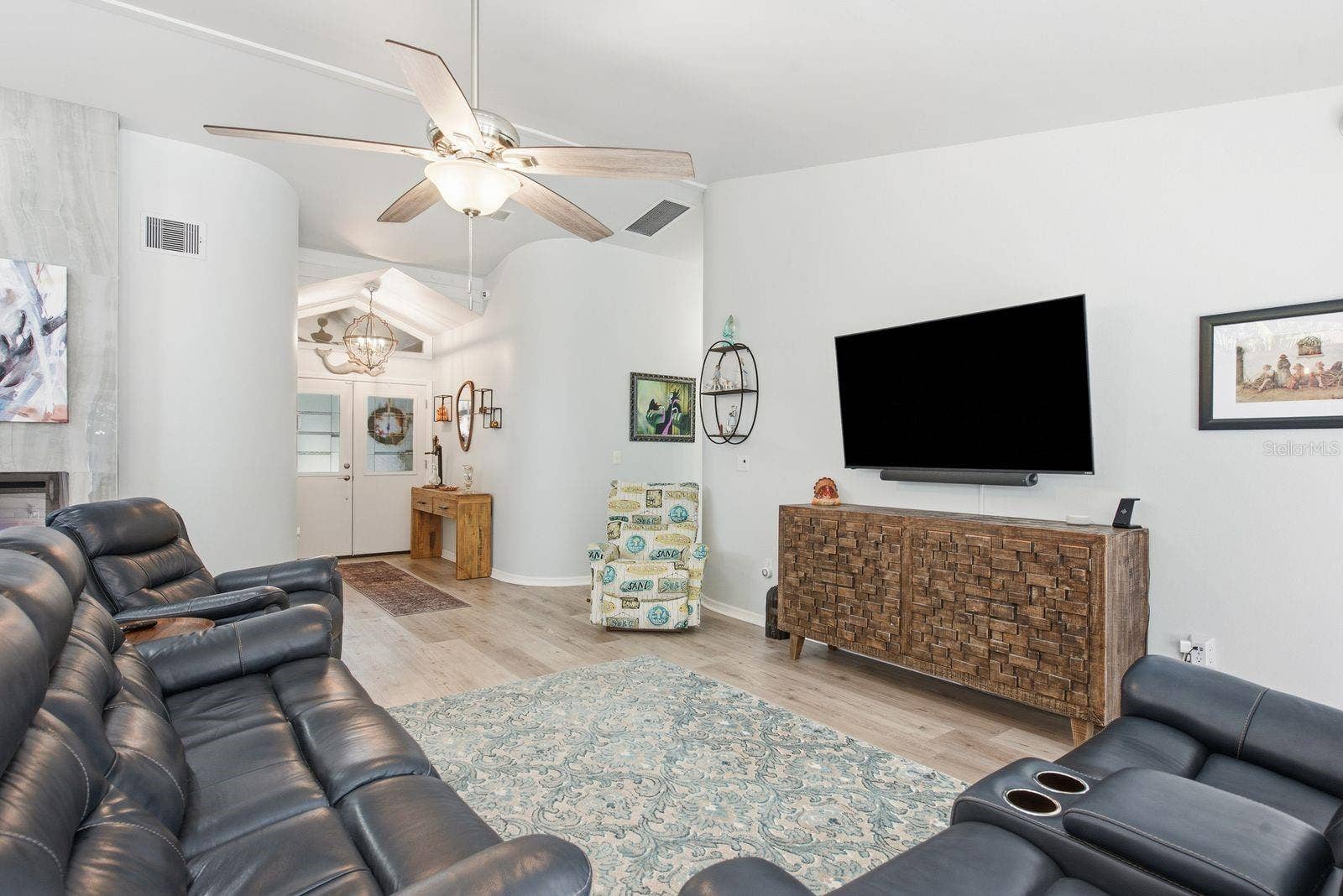 726 CRYSTAL DRIVE, Palm Harbor, FL 34683 726 CRYSTAL DRIVE, Palm Harbor, FL 34683