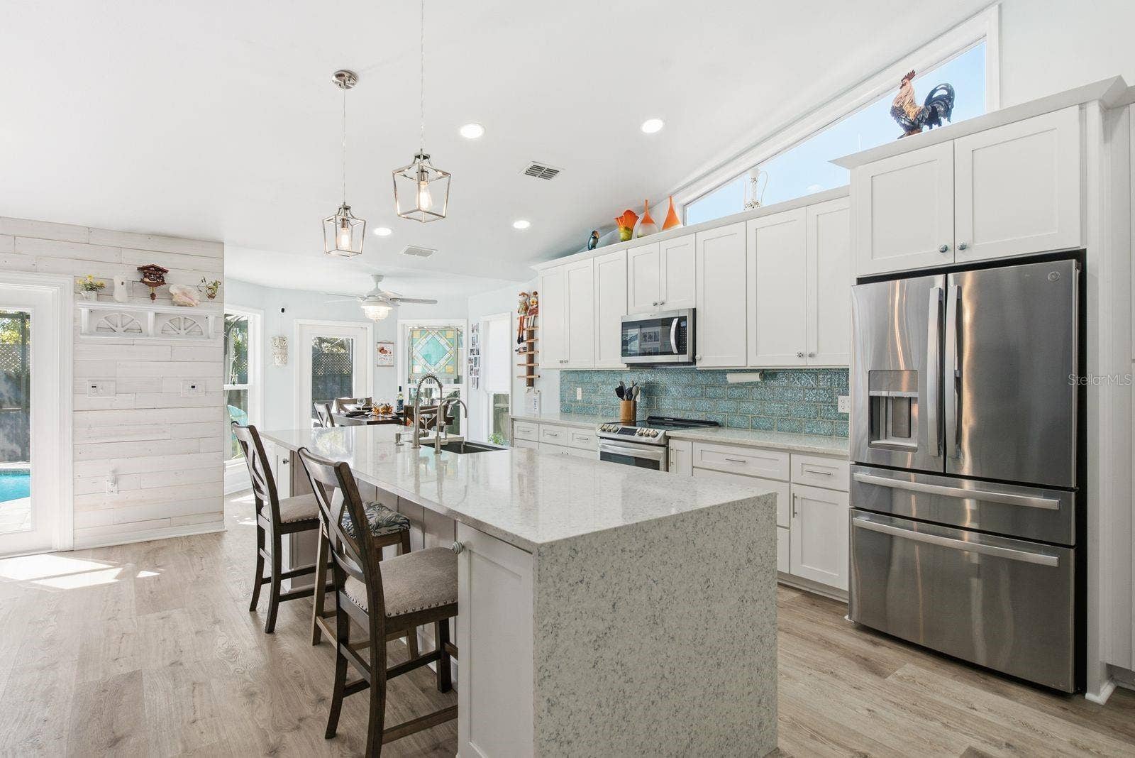 726 CRYSTAL DRIVE, Palm Harbor, FL 34683 726 CRYSTAL DRIVE, Palm Harbor, FL 34683