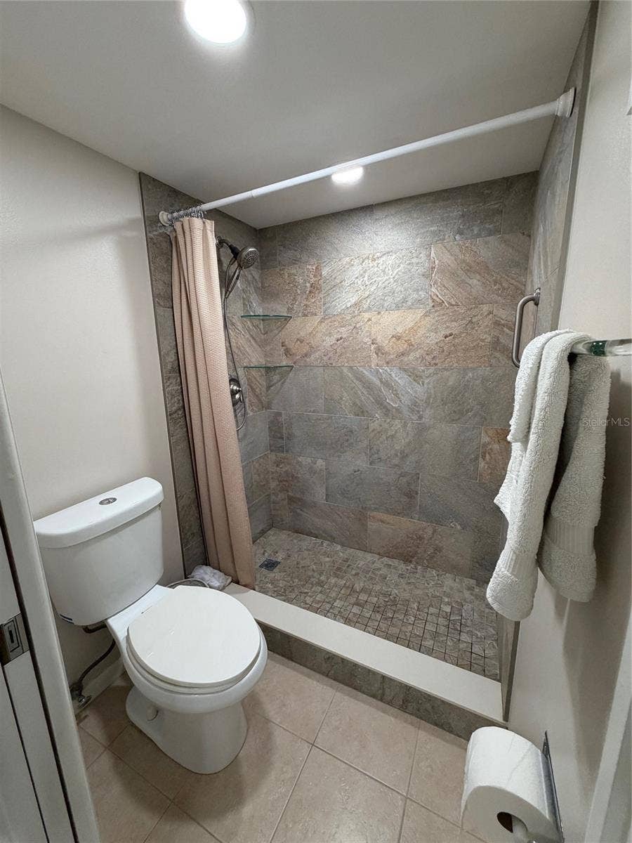 11945 143RD STREET, #7319, Largo, FL 33774 11945 143RD STREET, #7319, Largo, FL 33774
