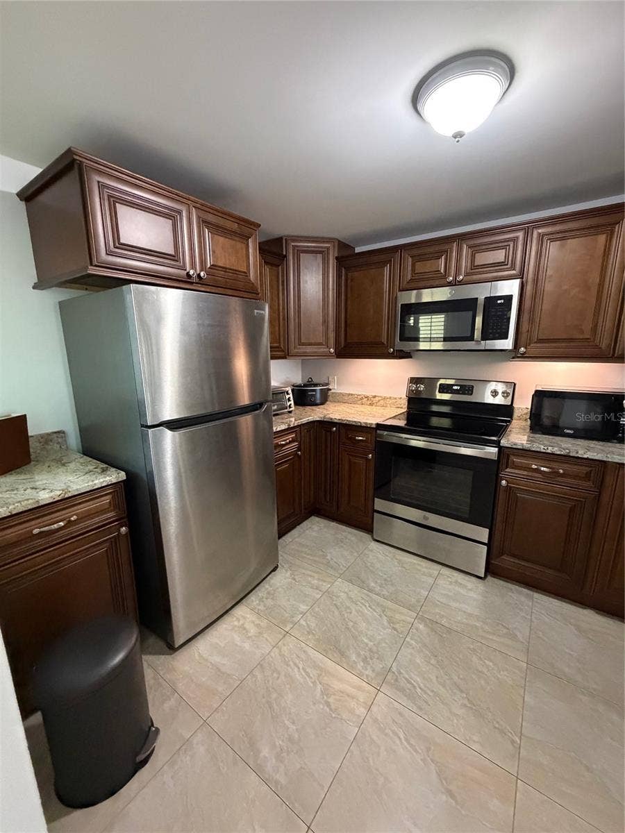 11945 143RD STREET, #7319, Largo, FL 33774 11945 143RD STREET, #7319, Largo, FL 33774