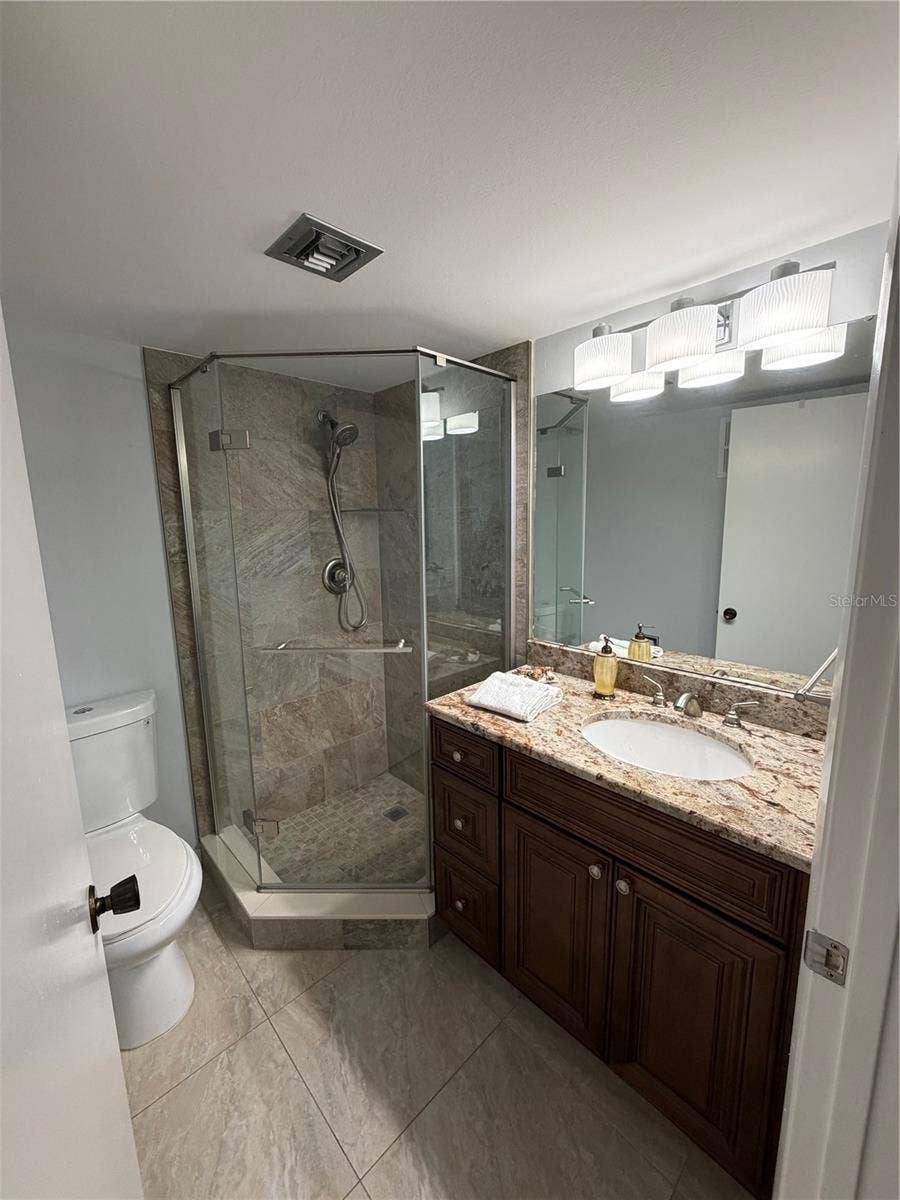 11945 143RD STREET, #7319, Largo, FL 33774 11945 143RD STREET, #7319, Largo, FL 33774