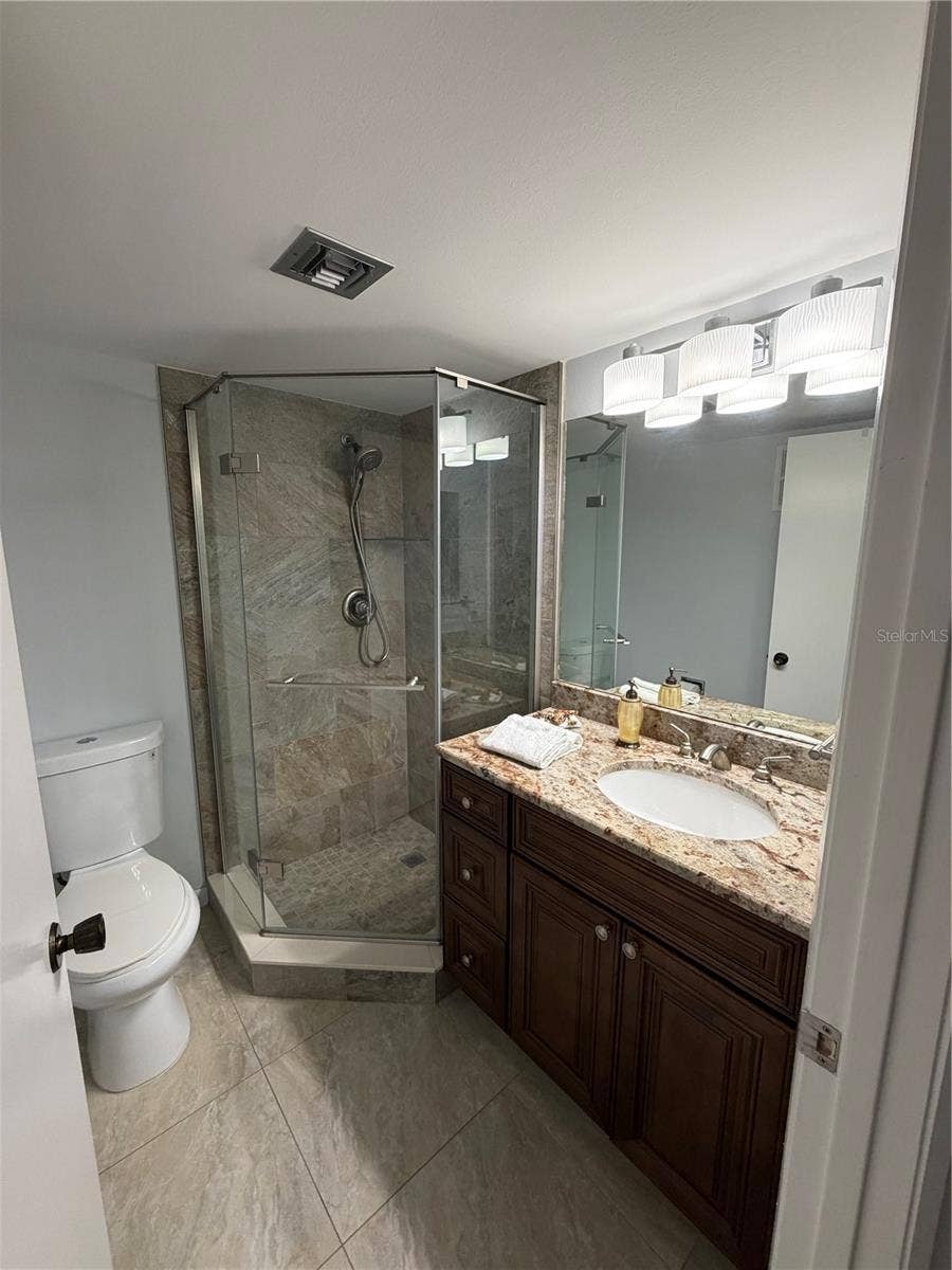 11945 143RD STREET, #7319, Largo, FL 33774 11945 143RD STREET, #7319, Largo, FL 33774