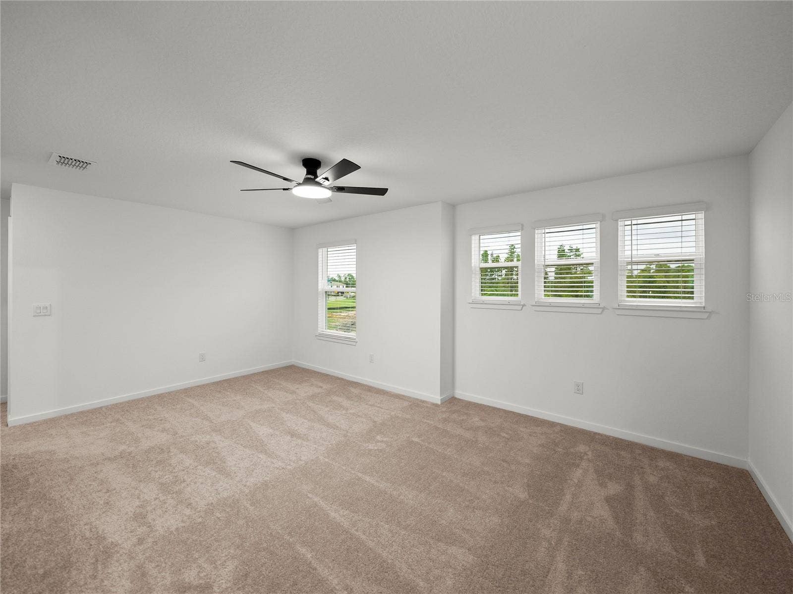1076 KISTNA DRIVE, Zephyrhills, FL 33540 Oversized Loft Bonus Room Upstairs