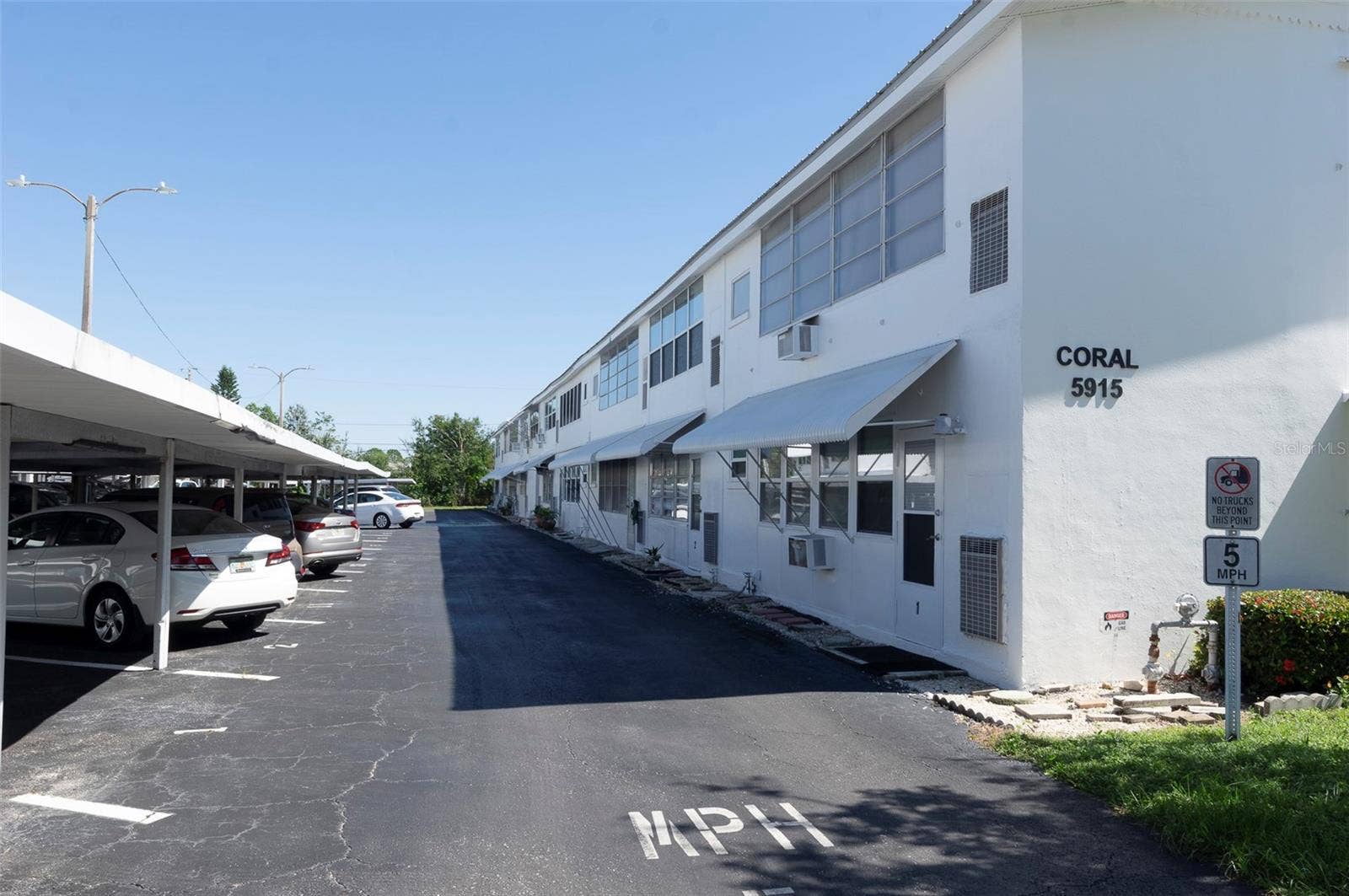 5915 18TH STREET N, #16, St Petersburg, FL 33714