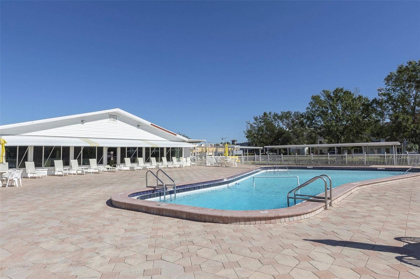 5915 18TH STREET N, #16, St Petersburg, FL 33714