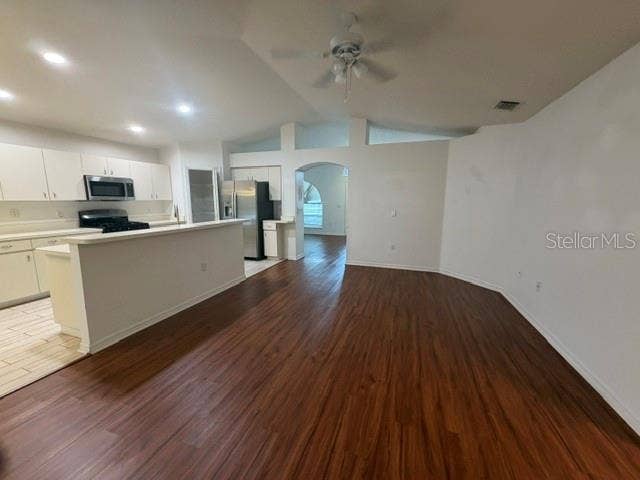 1928 GRENVILLE COURT, Wesley Chapel, FL 33543