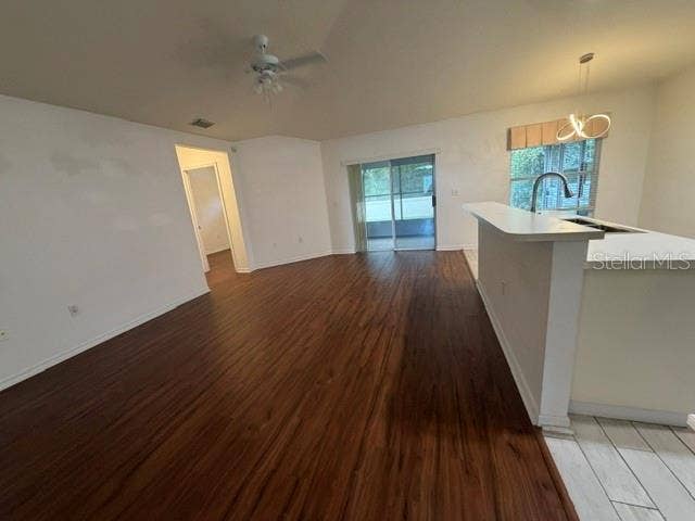 1928 GRENVILLE COURT, Wesley Chapel, FL 33543