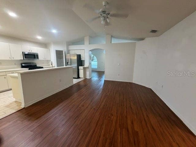 1928 GRENVILLE COURT, Wesley Chapel, FL 33543